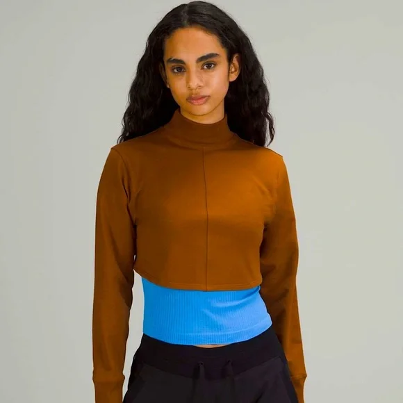 New Lululemon LA Reversible Mock Neck size 10 in Copper Brown NWT - Picture 2 of 10
